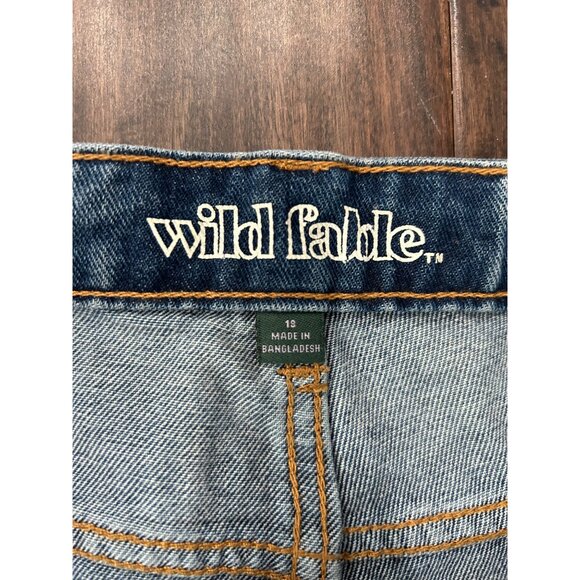 Wild Fable High Rise Distressed Denim Shorts Size 18 - Picture 5 of 9